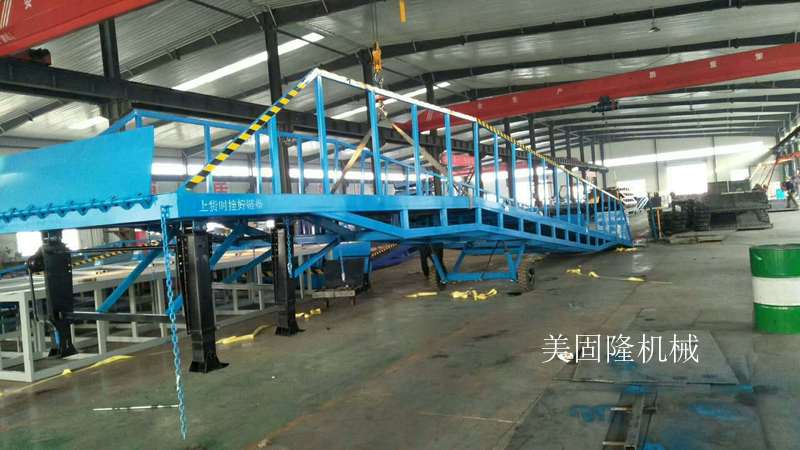 长春移动式登车桥厂家
