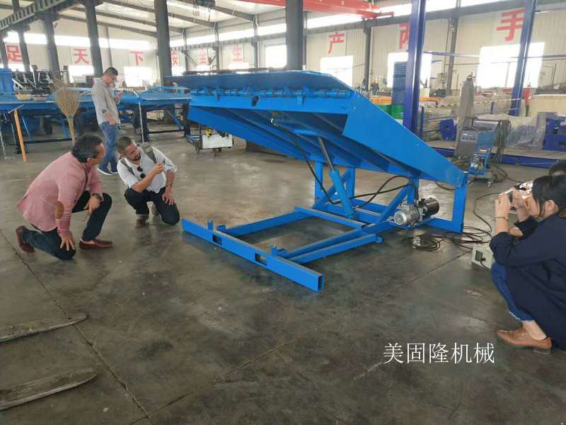 长春固定式登车桥哪家好
